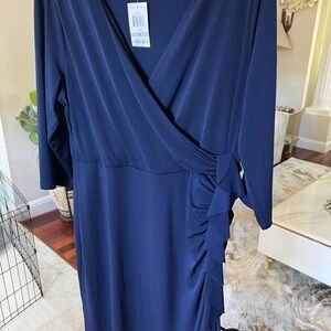 Charter Club Navy blue dress size 1X with 3/4 quarter sleeves and ruffles side
